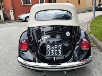 Volkswagen Maggiolino Cabriolet Nero usata Sant'Angelo in Vado