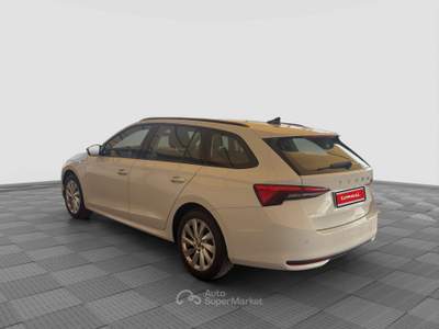 Skoda Octavia Octavia 2.0 TDI 150 CV DSG Wagon Executive Bianco usata Parma