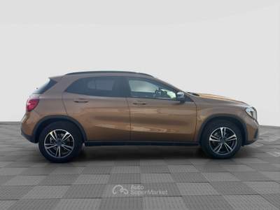 Mercedes-Benz GLA GLA 200 CDI/d Automatic Premium Beige usata Parma