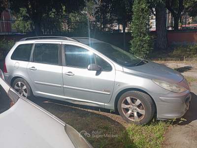 Peugeot 307 diesel Argento usata Roma
