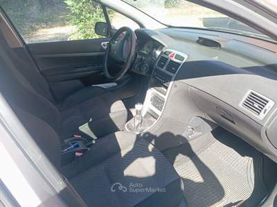 Peugeot 307 diesel Argento usata Roma