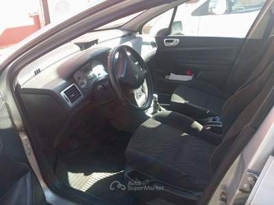 Peugeot 307 diesel Argento usata Roma