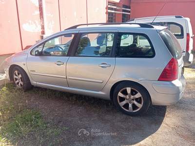 Peugeot 307 diesel Argento usata Roma