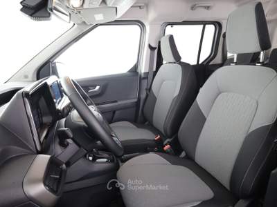 Ford Transit/Tourneo/Bus Tourneo Courier 1.0 EcoBoost Powershift Titanium Argento usata Parma