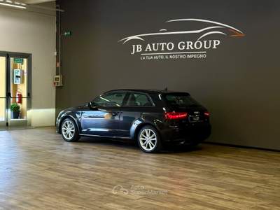Audi A3 NEOPATENTATI Nero usata Riva del Garda