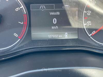 Opel Corsa porte Black Edition Bianco usata Napoli