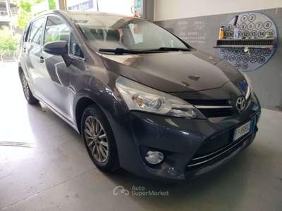 Toyota Verso 1.6 Style GPL Grigio usata Cesena
