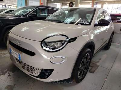 Fiat 600 Hybrid 100CV DCT MHEV La Prima MY2025 Beige usata Cesena