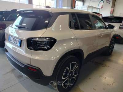 Jeep Avenger 1.2 Turbo 100 CV MHEV Summit Beige usata Cesena
