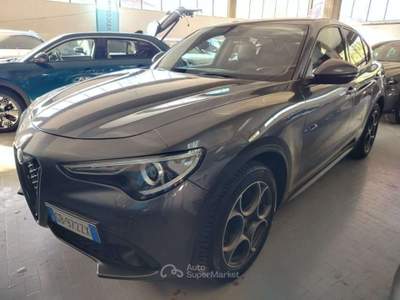 Alfa Romeo Stelvio 2.2 Turbodiesel 190 CV AT8 Q4 Executive Grigio usata Cesena