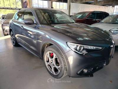 Alfa Romeo Stelvio 2.2 Turbodiesel 190 CV AT8 Q4 Executive Grigio usata Cesena