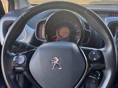 Peugeot 108 Cabrio Accessoriata Blu/Azzurro usata San Tammaro