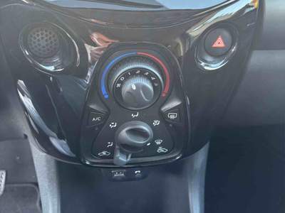 Peugeot 108 Cabrio Accessoriata Blu/Azzurro usata San Tammaro