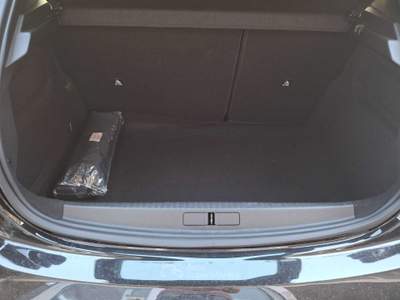 Peugeot 208 Peugeot 208 1.2 Active Nero usata Monterotondo