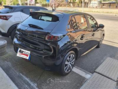 Peugeot 208 Peugeot 208 1.2 Active Nero usata Monterotondo