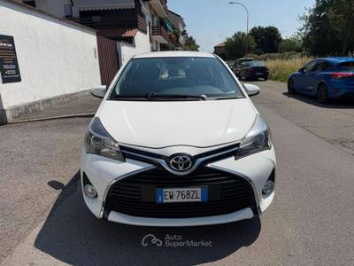 Toyota Yaris 1.0 5 porte Lounge Bianco usata Segrate