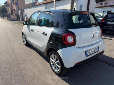 Smart ForFour 70 1.0 Passion Bianco usata Segrate