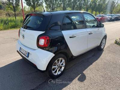 Smart ForFour 70 1.0 Passion Bianco usata Segrate