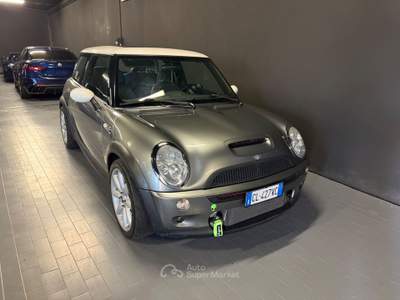 MINI 1.5 Cooper D Hype 5 1.6 16V Cooper S TURBO 330cv Grigio usata Bruino
