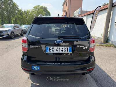 Subaru Forester 2.0i Lineartronic XT Navi Nero usata Segrate