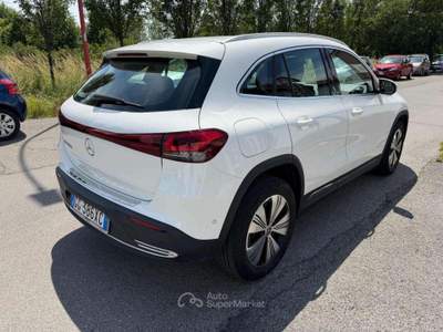 Mercedes-Benz EQA 250 Bianco usata Segrate