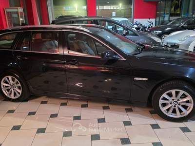 BMW Serie 5 520d 520 520d Touring Msport Nero usata Bisceglie