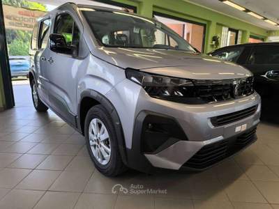 Peugeot Rifter ALLURE + PACK STYLE e DIGITAL VISION 180° Grigio usata Calco