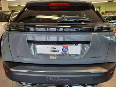Peugeot 2008 1.2 hybrid ALLURE - 145 cv e-dcs6 Grigio usata Calco