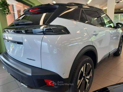 Peugeot 2008 1.2 hybrid GT 145cv e-dcs6 Bianco usata Calco
