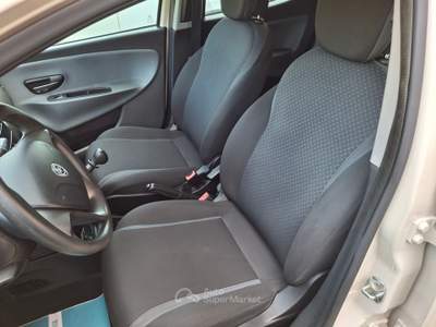 Lancia Ypsilon 1.2 Ecochic GPL di serie - 2016 Beige usata CASTELLALTO