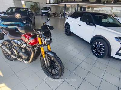 Triumph Altro MOTOVEICOLO TRIUMPH SRAMBLER 400X Rosso usata Azzano Decimo