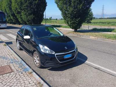 Peugeot 208 Peugeot 208 1.2 Benzina 75 CV – 70.000 km – 2018 – Euro 6 Nero usata Grugliasco