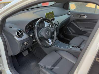 Mercedes-Benz Classe B d Automatic Premium Bianco usata Saonara
