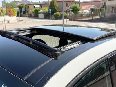 Mercedes-Benz Classe B d Automatic Premium Bianco usata Saonara