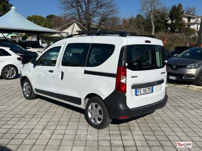 Dacia Dokker 75CV Serie Speciale Lauréate Family Bianco usata Teano