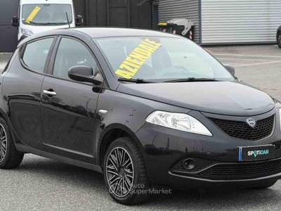 Lancia Ypsilon 1.2 69 CV S&S Platinum Nero usata Pianezza