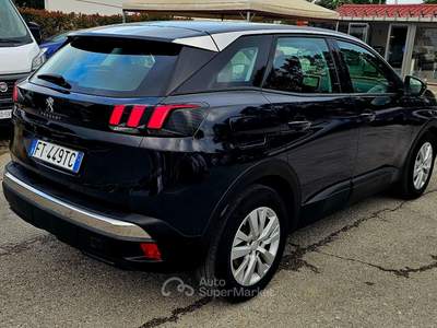 Peugeot 3008 S&S Allure Grigio usata Perugia