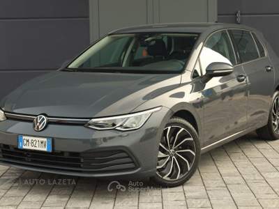 Volkswagen Golf 1.0 eTSI EVO DSG Life Grigio usata Caorso