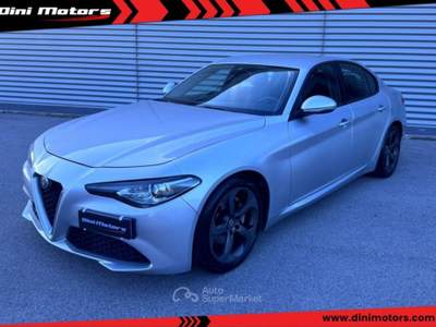 Alfa Romeo Giulia 2.2 Turbodiesel 150 CV AT8 Super OK DISTRIBUZIONE Argento usata Sant'Angelo in vado