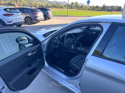 Alfa Romeo Giulia 2.2 Turbodiesel 150 CV AT8 Super OK DISTRIBUZIONE Argento usata Sant'Angelo in vado
