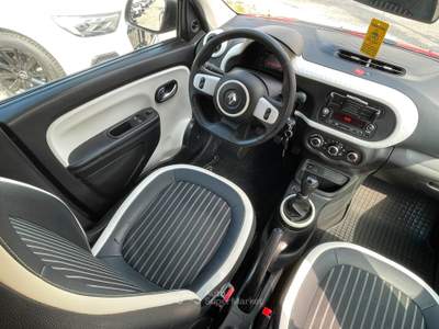 Renault Twingo 1.0 SCe 65 CV Intens Rosso usata Pollena Trocchia