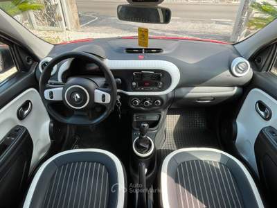 Renault Twingo 1.0 SCe 65 CV Intens Rosso usata Pollena Trocchia