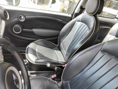 MINI Cooper Mini cooper D pelle tetto bicolore 1.6d Beige usata Sant'Egidio del Monte Albino
