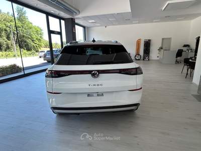 Volkswagen T-Roc new t roc style e-tsi Bianco usata Beregazzo con Figliaro