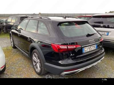 Audi A4 A4 Allroad Quattro 40 2.0 tdi mhev Business 204cv Nero usata Basiliano