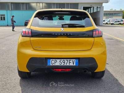 Peugeot 208 NEOPATENTATI 208 1.2 Active Pack - GP597FV Giallo usata Basiliano