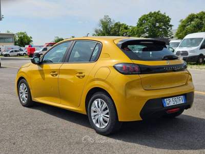 Peugeot 208 NEOPATENTATI 208 1.2 Active Pack - GP597FV Giallo usata Basiliano