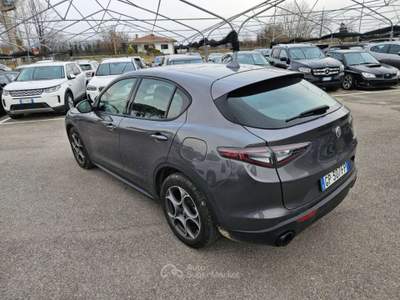 Alfa Romeo Stelvio Stelvio 2023 2.2 t Sprint rwd 160cv auto - GP307FP Grigio usata Basiliano