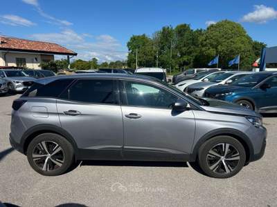 Peugeot 3008 3008 II 2016 1.5 bluehdi Business s tg. GD128AW Argento usata Basiliano