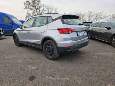 Seat Arona NEOPATENTATI Arona 2022 1.0 TSI 95cv tg: GS569NT Grigio usata Basiliano